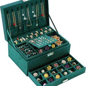 Jewelry Boxes for Women Green Velvet Jewelry Organizer with Lock,Teen Jewelry Or